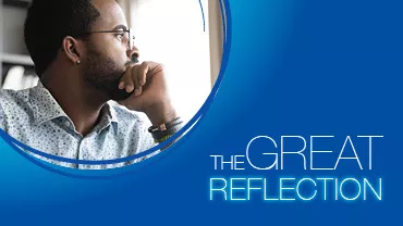 Personne pensive près d'une fenêtre avec texte 'The Great Reflection'.